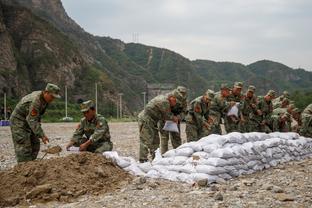 「讨论」豪取九连胜！东部已无球队能抢走绿军的东部第一？